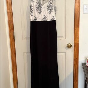 Nikibiki Black and White Maxi Dress